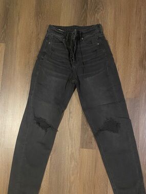 American Eagle High-Rise Black Ripped Jeans